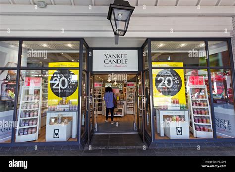 cheshire oaks perfume outlet.